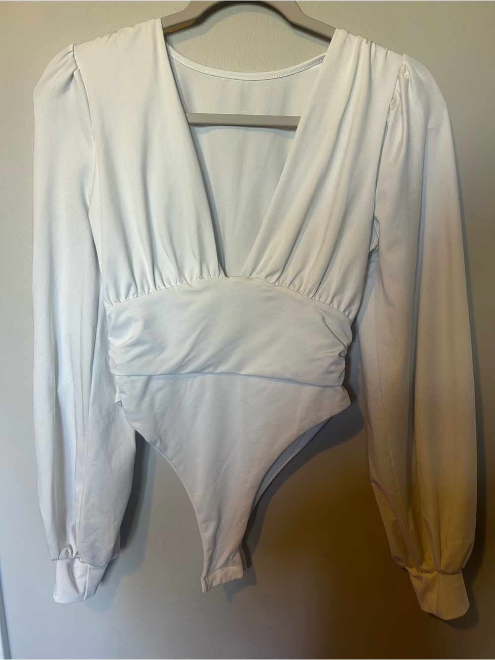 White Long Sleeve V-Neck Bodysuit